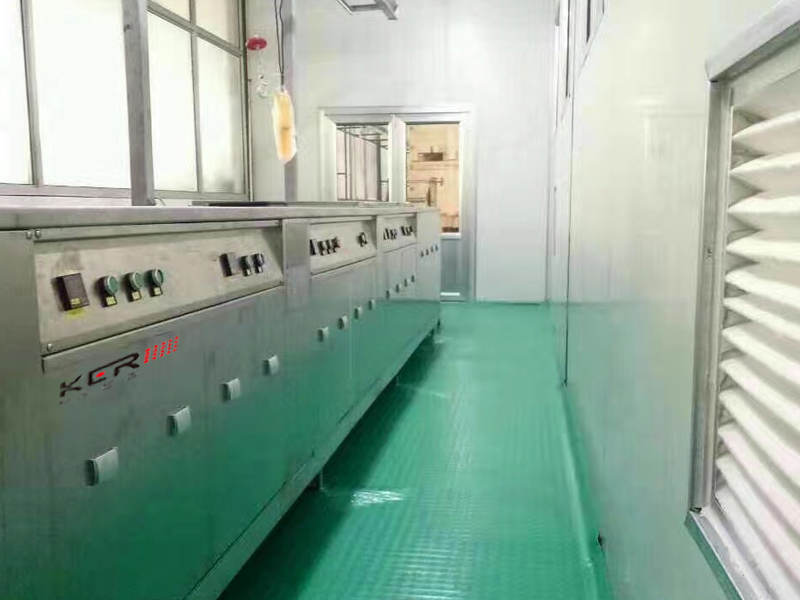 單工位旋轉噴淋清洗機